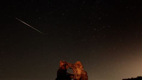 Perseidy Na Nocnym Niebie Zobacz Zdj Cia Z Deszczu Meteor W Dziennik Pl