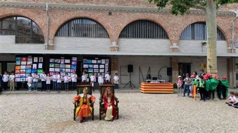 ESCOLA MARIA CORTINA L escola de Reus on la tradició i la innovació