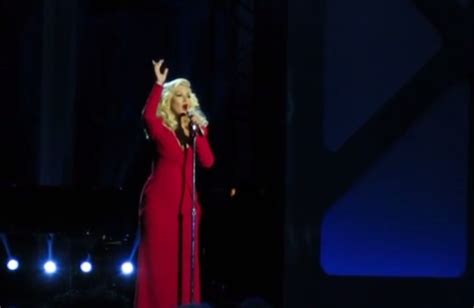 Watch: Christina Aguilera Belts 'Beautiful' In First Live Performance ...