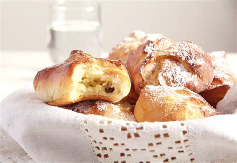 Branzoaice - Romanian Sweet Cheese Pies or Pastries