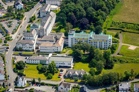 Meschede Von Oben Klinikgel Nde Des Krankenhauses Sankt Walburga