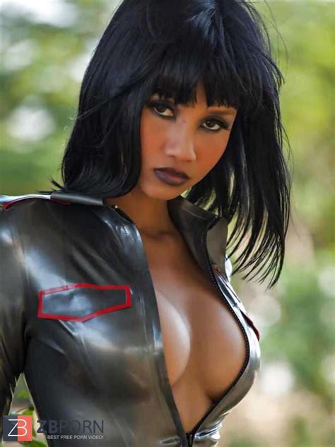 Rubber Damsels ZB Porn