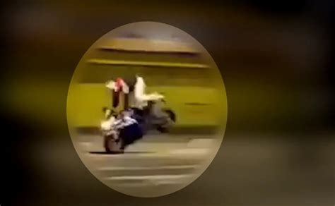 Vídeo motociclista cai de moto ao fugir da polícia em Pinhais PR