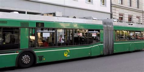 Basel Stadt Sechs Verletzte Nach Unfall Mit BVB Bus Nau Ch