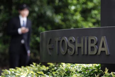 Toshiba Probe Finds Top Executive Involved In Company Wide Scandal