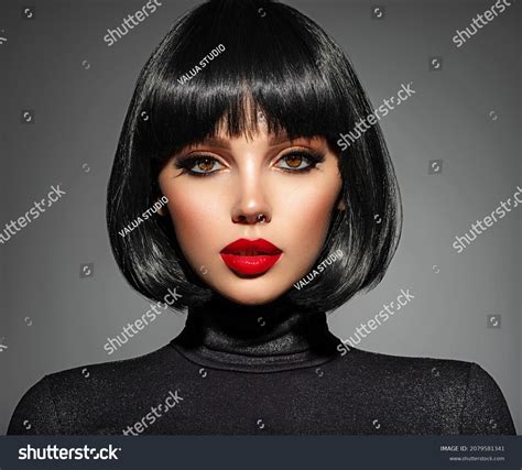 2284420 Sexy Faces Bilder Stockfotos Und Vektorgrafiken Shutterstock