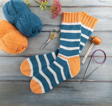 Ravelry: The perfect toe up socks pattern by Norman Schwarze