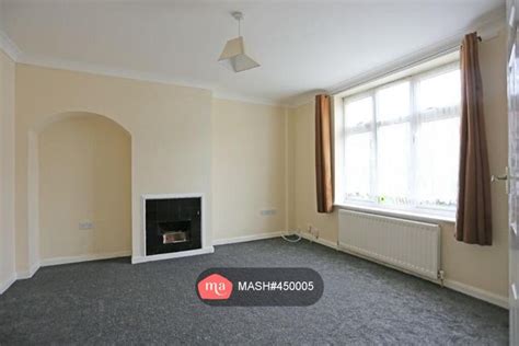 Fitzstephen Road Becontree Dagenham Rm8 2 Bedroom Terraced House To