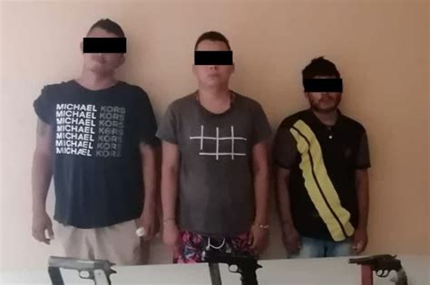 Civiles Armados Atacan A Polic As En Acapulco Hay Cuatro Detenidos