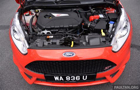 Gallery Ford Fiesta St And Focus St Compared Fiesta St Comparo