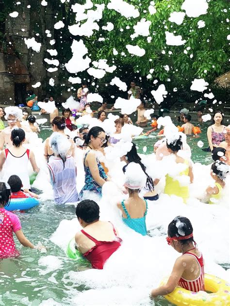 Ai In Hot Spring Zong In Summer Chongqing Tianci Hot Spring Group Co Ltd