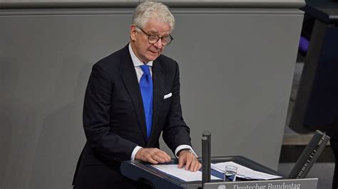 Marcel Reif Beim Holocaust Gedenken Im Bundestag Sei Ein Mensch