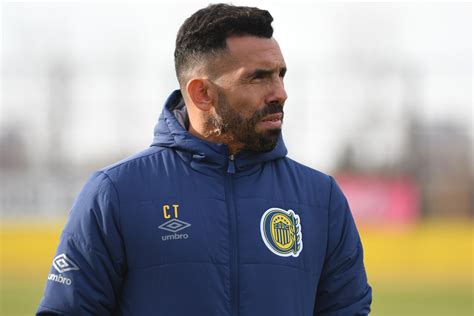 Carlos Tevez Dirigió Su Primera Práctica Como Dt De Central Sol 91 5