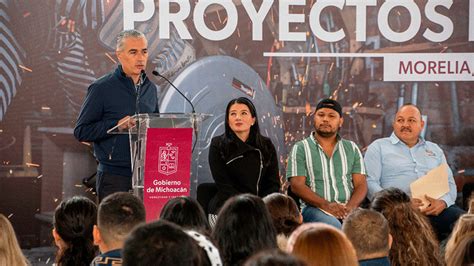 Dif Michoac N Entrega Proyectos Productivos A Municipios Y