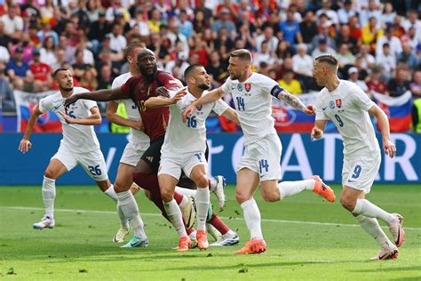 Ini Dia Gol Spektakuler Schranz Yang Membawa Belgia Unggul Atas