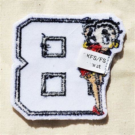 ワッペン アイロン おしゃれ 刺繍 ベティブープ Betty Boop B レッド ブラック 名前 作り方 BBW ワッペン雑貨通販ワッペンストア 通販 Yahoo