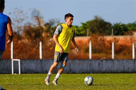 Esquerdinha Fala Sobre Nova Chance Como Titular No Sampaio E Quer