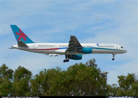 G OOOZ First Choice Airways Boeing 757 236 AviacionCR Net