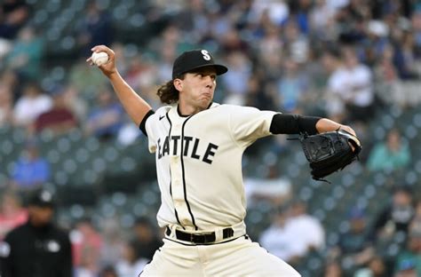 Does Seattle Mariners prospect Logan Gilbert still have a shot at the AL ROY?