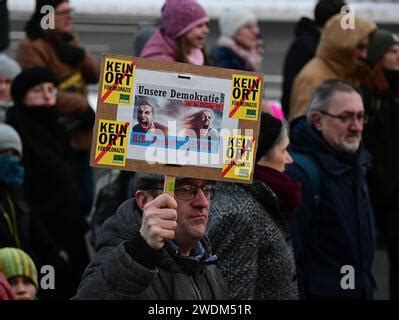 Kraftvolles Zeichen Chemnitzer B Rger Gegen Nazis Chemnitz Unter Dem