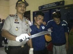 Dua Bandit Ditembak Usai Bacok Polisi Surya Co Id