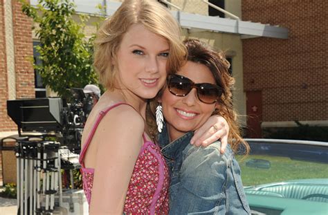 Taylor Swift and Shania Twain Kick Off 2011 CMT Music Awards with ...