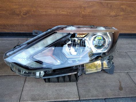 Lampy przód NISSAN QASHQAI J11 Full led Rzeszów OLX pl