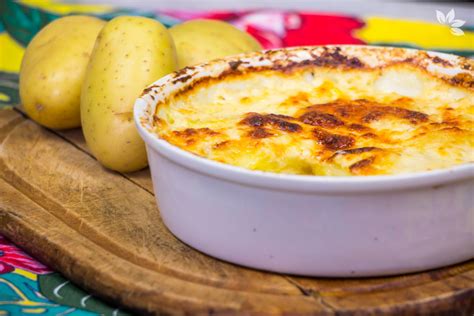 Batata Gratinada Uma receita tradicional e muito fácil de fazer