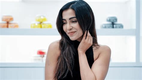 Parvati Nair Latest Photos Hot Stills Images Gallery