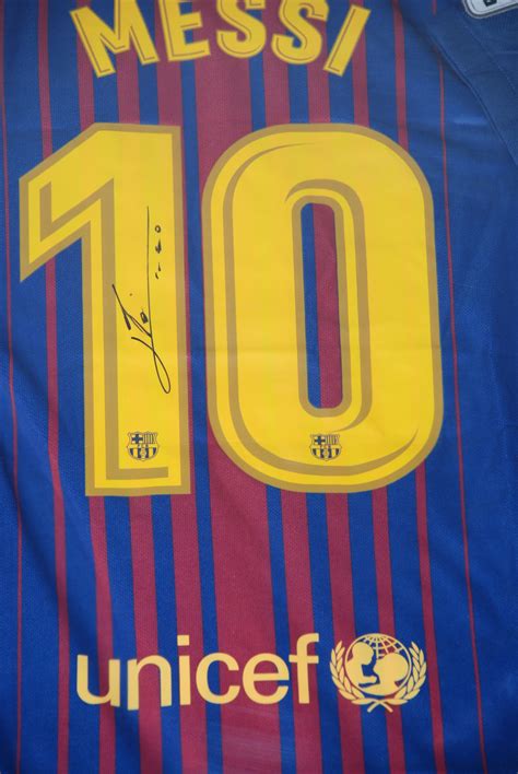 LIONEL MESSI Koszulka Z Autografem FC BARCELONA 7274276771