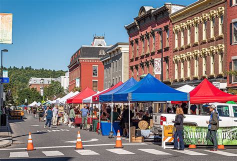 Of The Most Welcoming Towns In Vermont Worldatlas