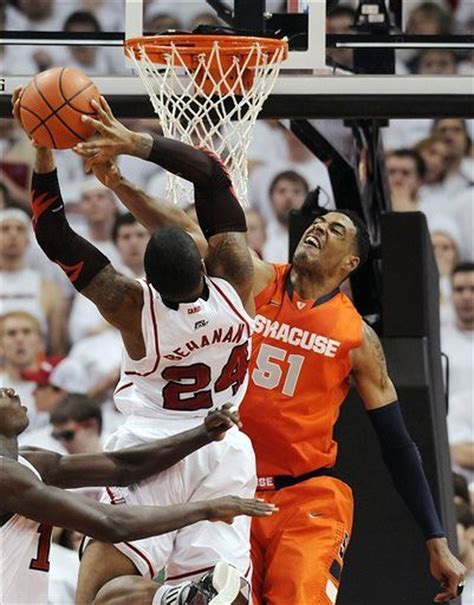 NCAA Tournament: No. 1 seed Syracuse loses center Fab Melo to ...