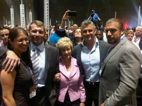 The whole @Linda_McMahon family at the Connecticut GOP Convention ...