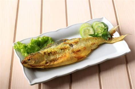 Premium Photo Bandeng Presto Juwana Milkfish Cooked With Pressure