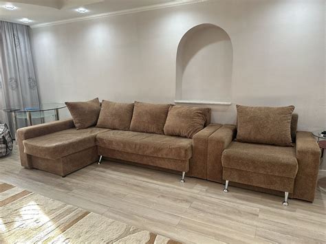 Вместительный диван раздвижной с полочками по бокам - Мебель для ...