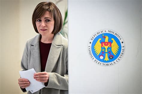 Moldova Votes In Election And Eu Referendum Amid Alleged Russian