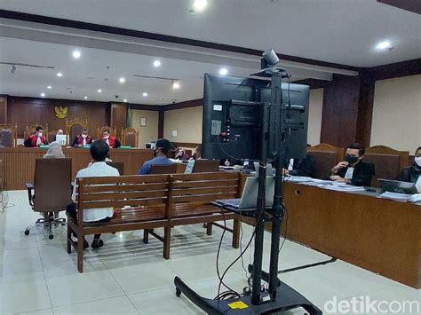 Berita Dan Informasi Sidang Rita Widyasari Terkini Dan Terbaru Hari Ini