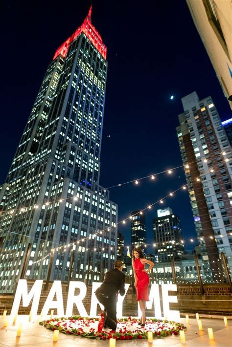 Iconic Red Empire State Building View Marriage Proposal Cute Proposal