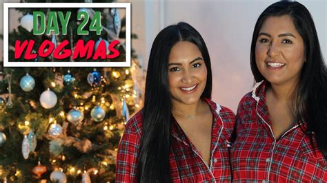 Opening Presents Early On Christmas Eve Vlogmas Day 24 Youtube