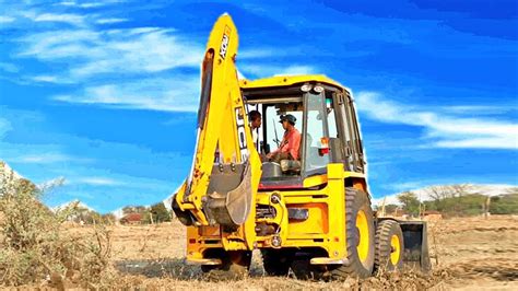 Jcb 3dx Backhoe Working Amazing Stunts Jcb Stuck In Mud River Washing