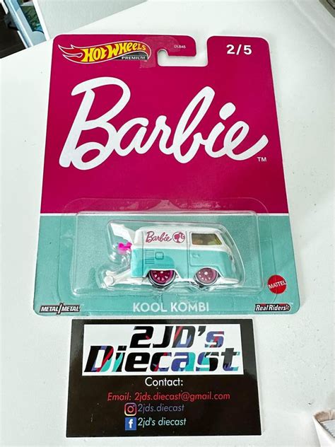 Hot Wheels Premium Kool Kombi Barbie My Site 2