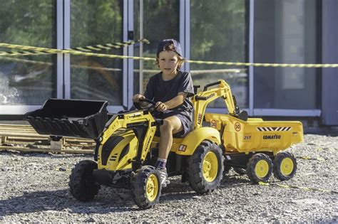 Трактор на педалях Falk Komatsu 2086W с прицепом Maxi и двумя ковшами ...