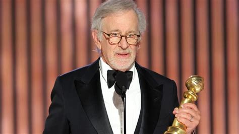 Steven Spielberg Wins Golden Globe, Says Fabelmans Was Act of Courage