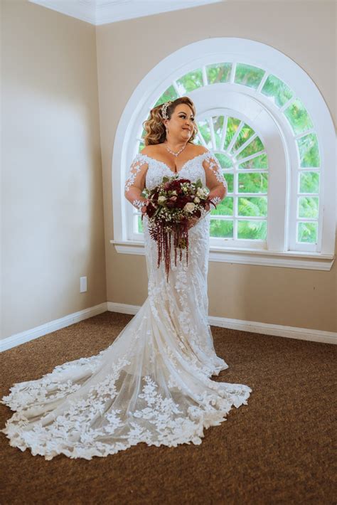 Fitted wedding gowns 60 photos - Astyledwedding.com
