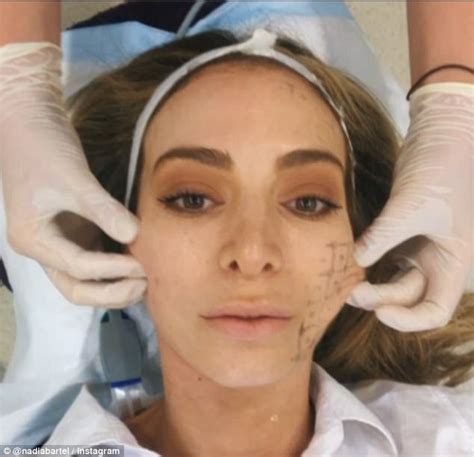 Afl Wag Nadia Bartel Shares Her Secret To Her Glowing Skin Daily Mail