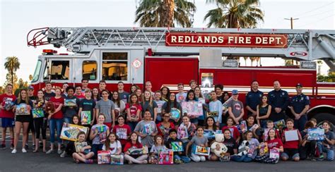 Redlands Swim Team holds toy drive – Redlands Daily Facts