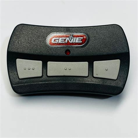 Genie Gitr 3 Intellicode Garage Door Opener 3 Button Remote Control 37517s 50049018481 Ebay