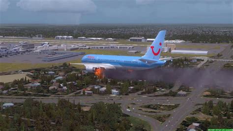 Boeing 757 200 Emergency Landing Engine Fire At Miami Youtube