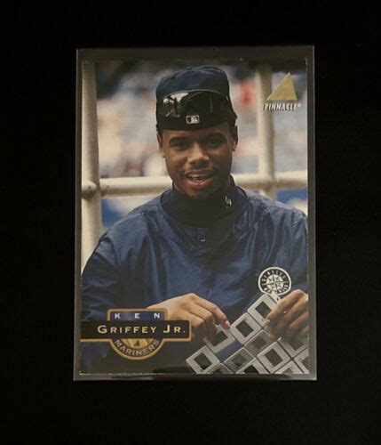 1994 Pinnacle Museum Collection Ken Griffey Jr 100 Seattle Mariners