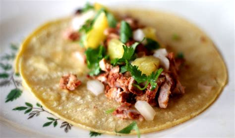 Tacos Al Pastor Con Pina